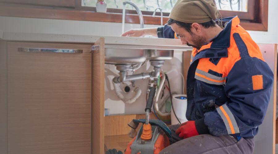 Professional Leak Detection Services in Dewey, IL
